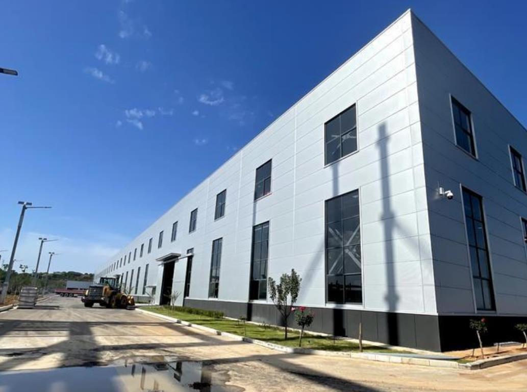 重慶廠房裝修效果圖，現(xiàn)代鋼結(jié)構(gòu)廠房設(shè)計(jì)太酷了