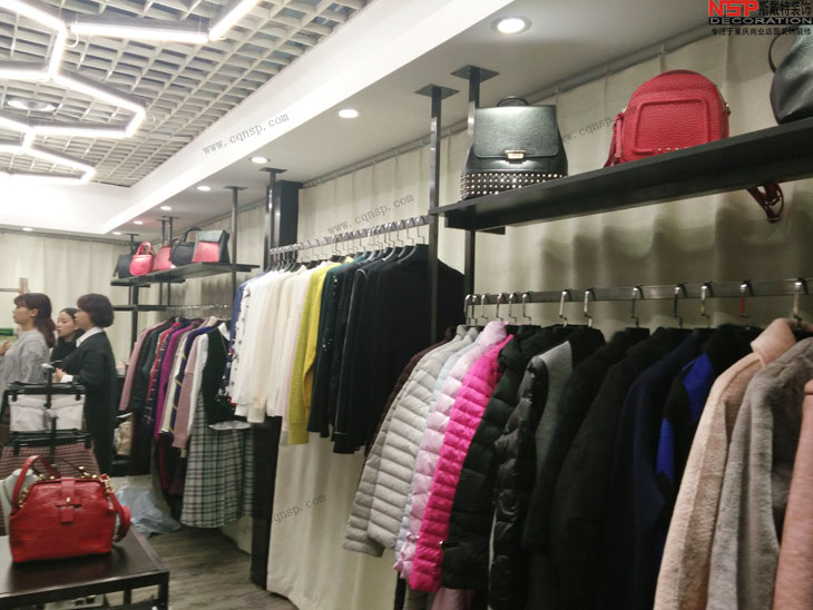  重慶三峽廣場八衣后服裝店設(shè)