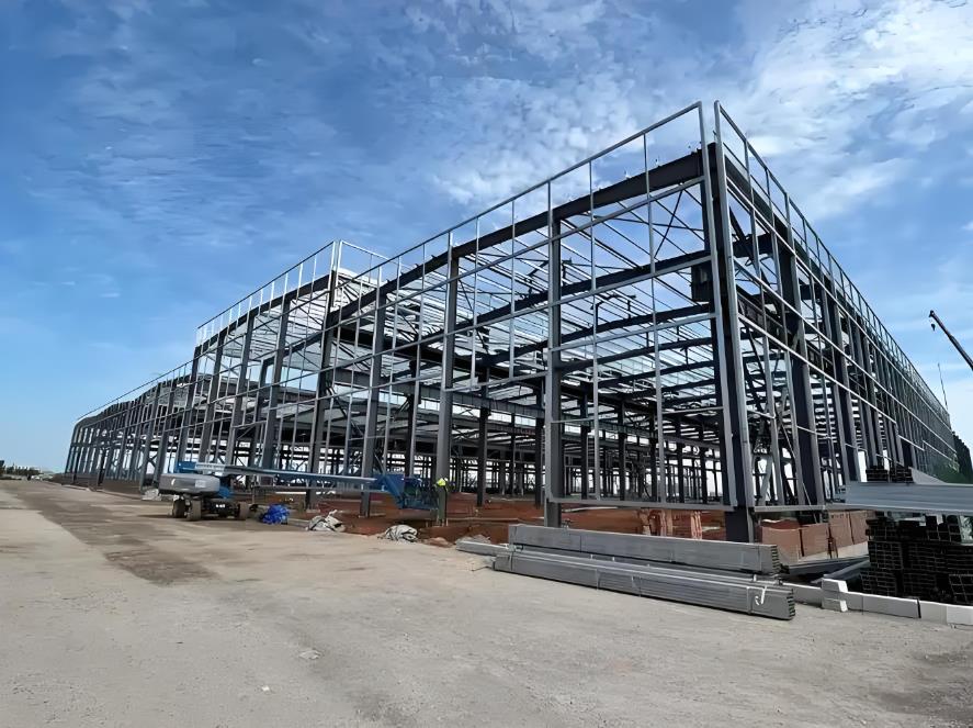 重慶鋼結(jié)構(gòu)廠房造價(jià)詳解：每平米多少錢(qián)？