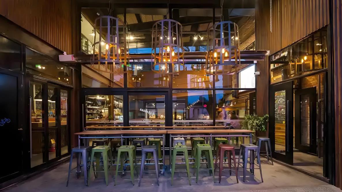 200平酒吧裝修得花多少錢？酒吧裝修價格預(yù)算表